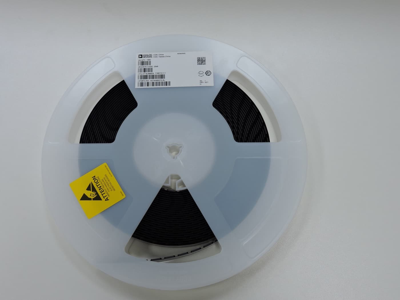 AD7606BSTZ-RL stock photo 1