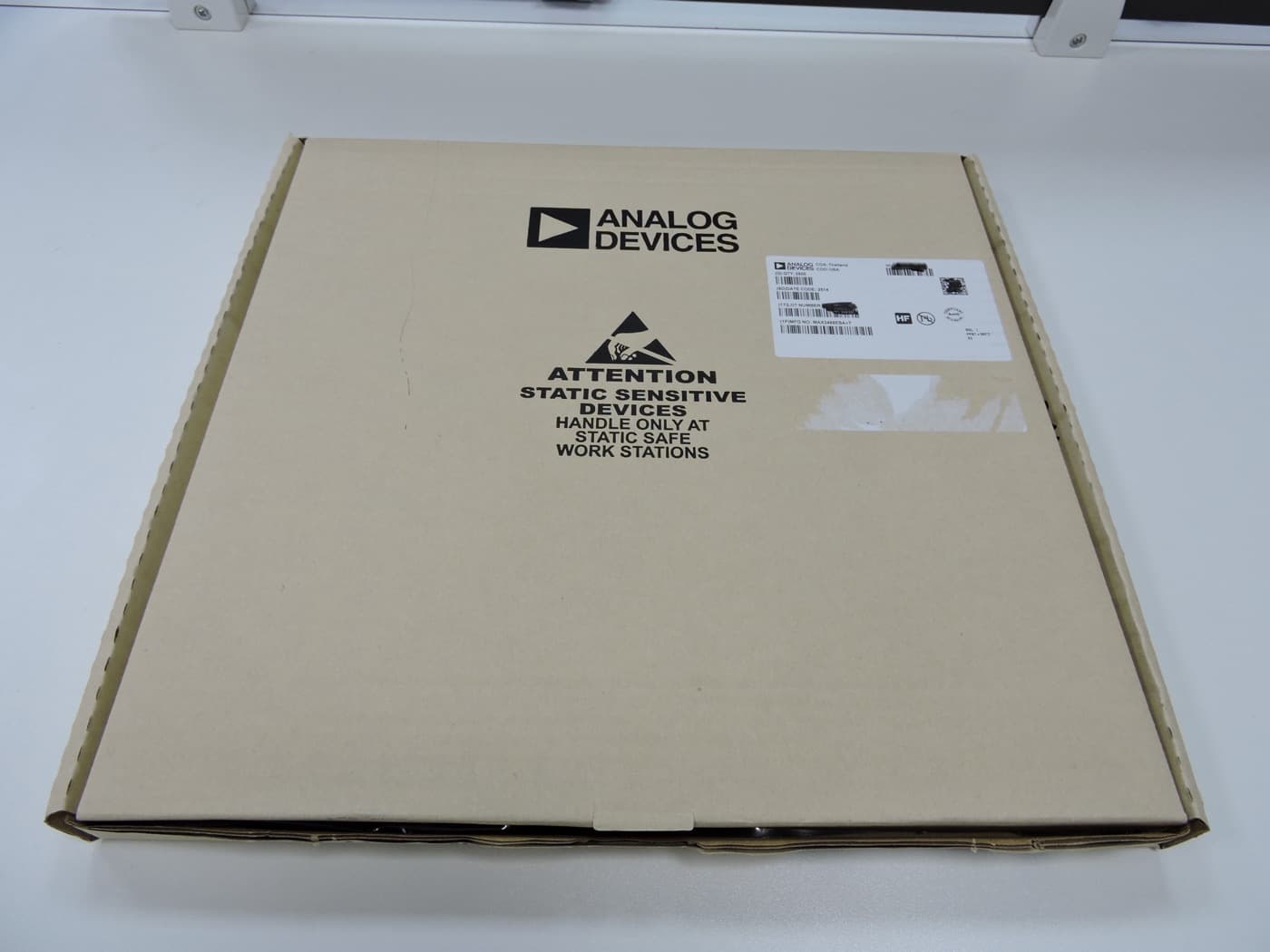MAX3488ESA+T stock photo 3